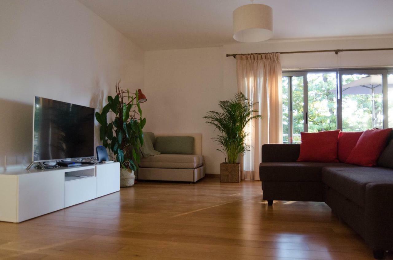 Joivy Graca Luminous 2-Br Apartment With Terrace Lisboa Extérieur photo
